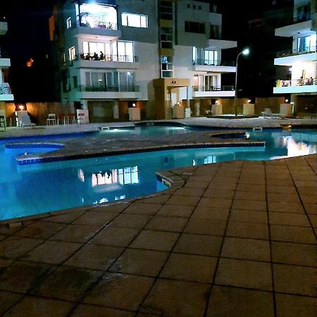Rix Apartments Kerýnia Eksteriør bilde
