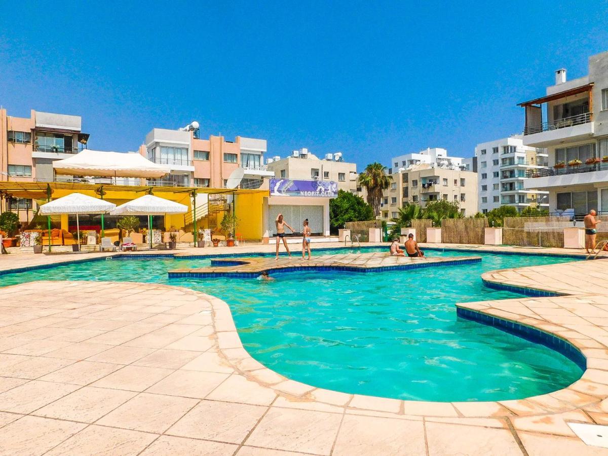 Rix Apartments Kerýnia Eksteriør bilde